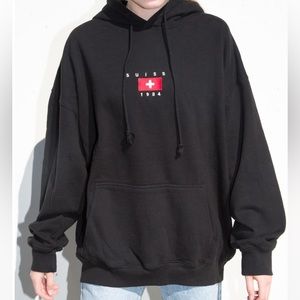 Brandy Melville Chrissy Suisse 1984 hoodie